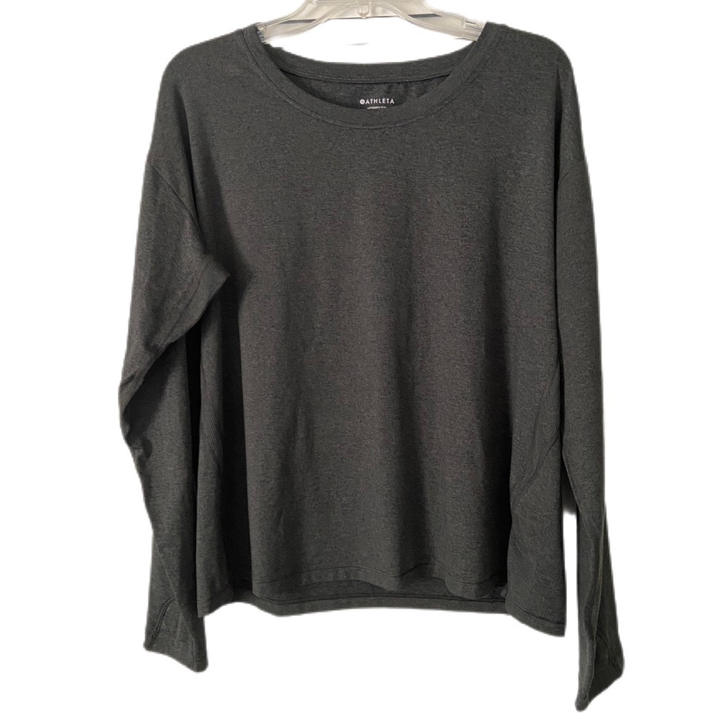 Athleta Gray Uptempo Top Size Large Athleisure, minimalist, normcore, gorpcore